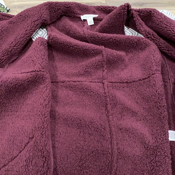 NWT CASLON Plum Burgundy Faux Shearling Suede Vest Size SMALL - Picture 7 of 13